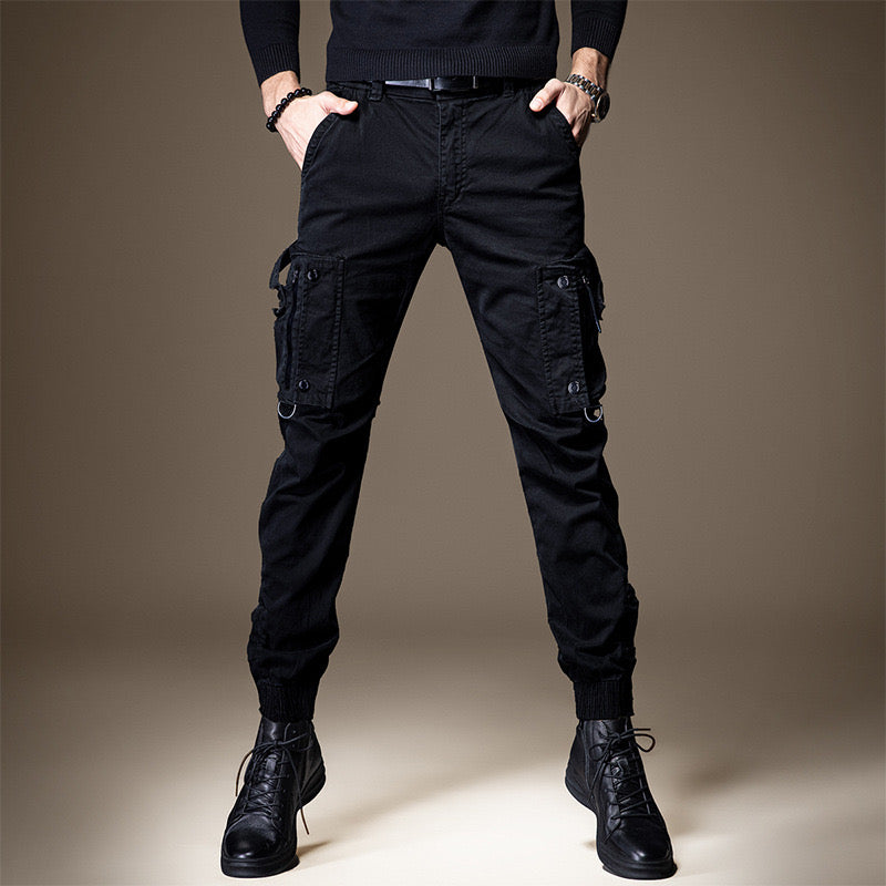 Pantaloni cargo